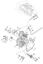 18 Правая крышка картера